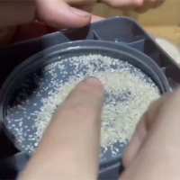 海关查获一批禁止出口的天然砂